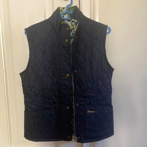 Barbour like new Navy Quilted Vest